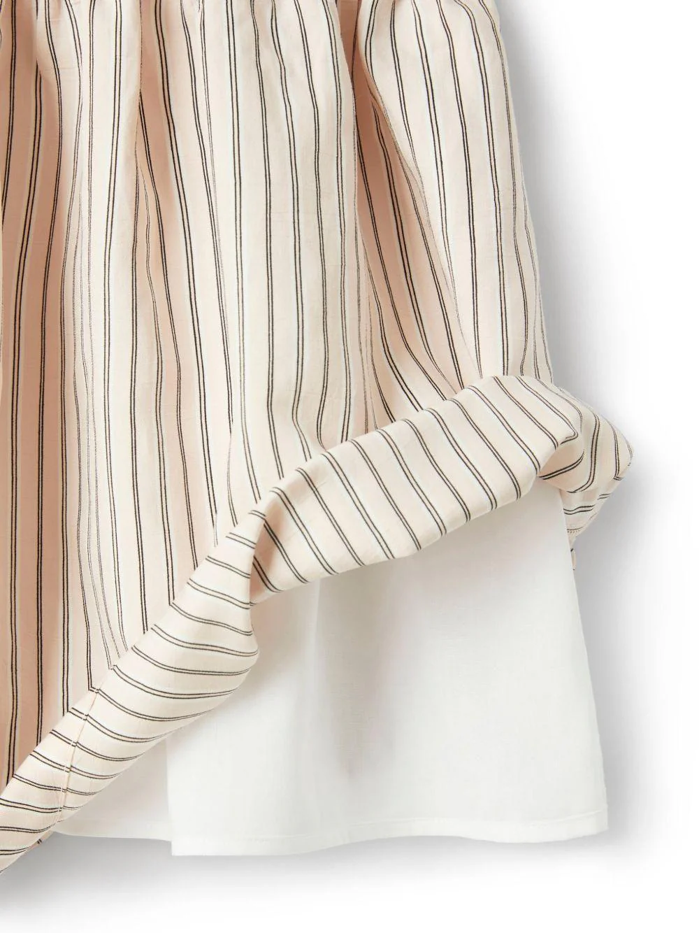 Abito a righe per neonata Il Gufo beige con dettagli plissettati - Image 3
