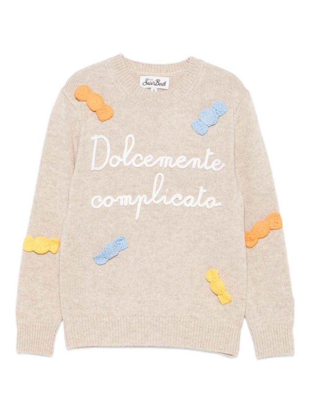 Maglione per bambina MC2 Saint Barth Kids beige con scritta ricamata sul davanti "Dolcemente complicata"