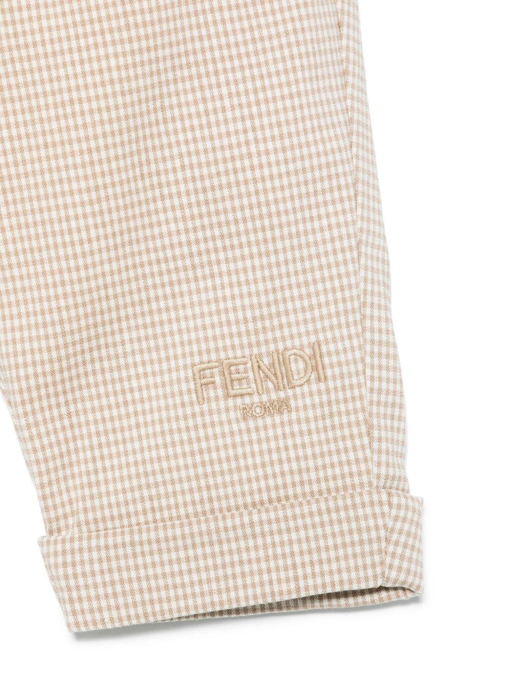 Pantaloni per neonato Fendi Kids beige con motivo a quadri e ricamo logo sulla gamba - Image 3