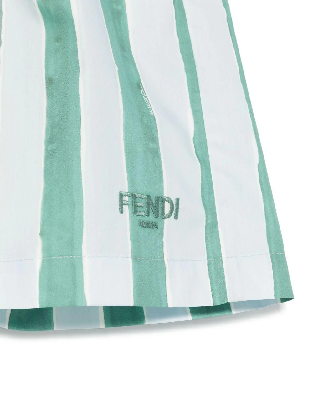 Shorts per bambino Fendi Kids bianco a righe verticali verdi - Image 3
