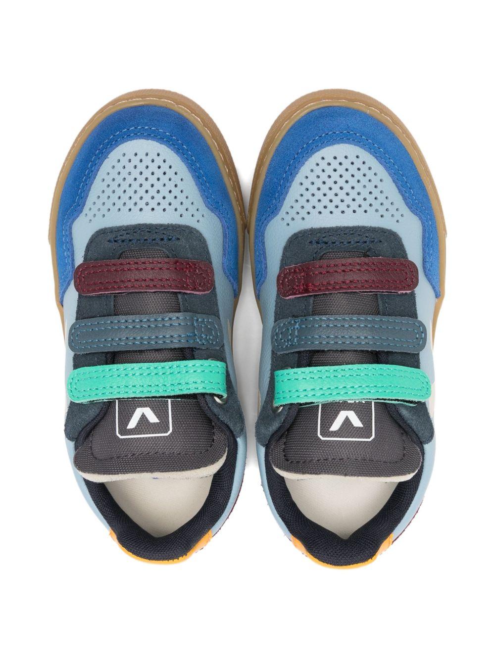Sneakers per bambini VEJA Kids V-90 multicolore con chiusura a strappo - Image 3