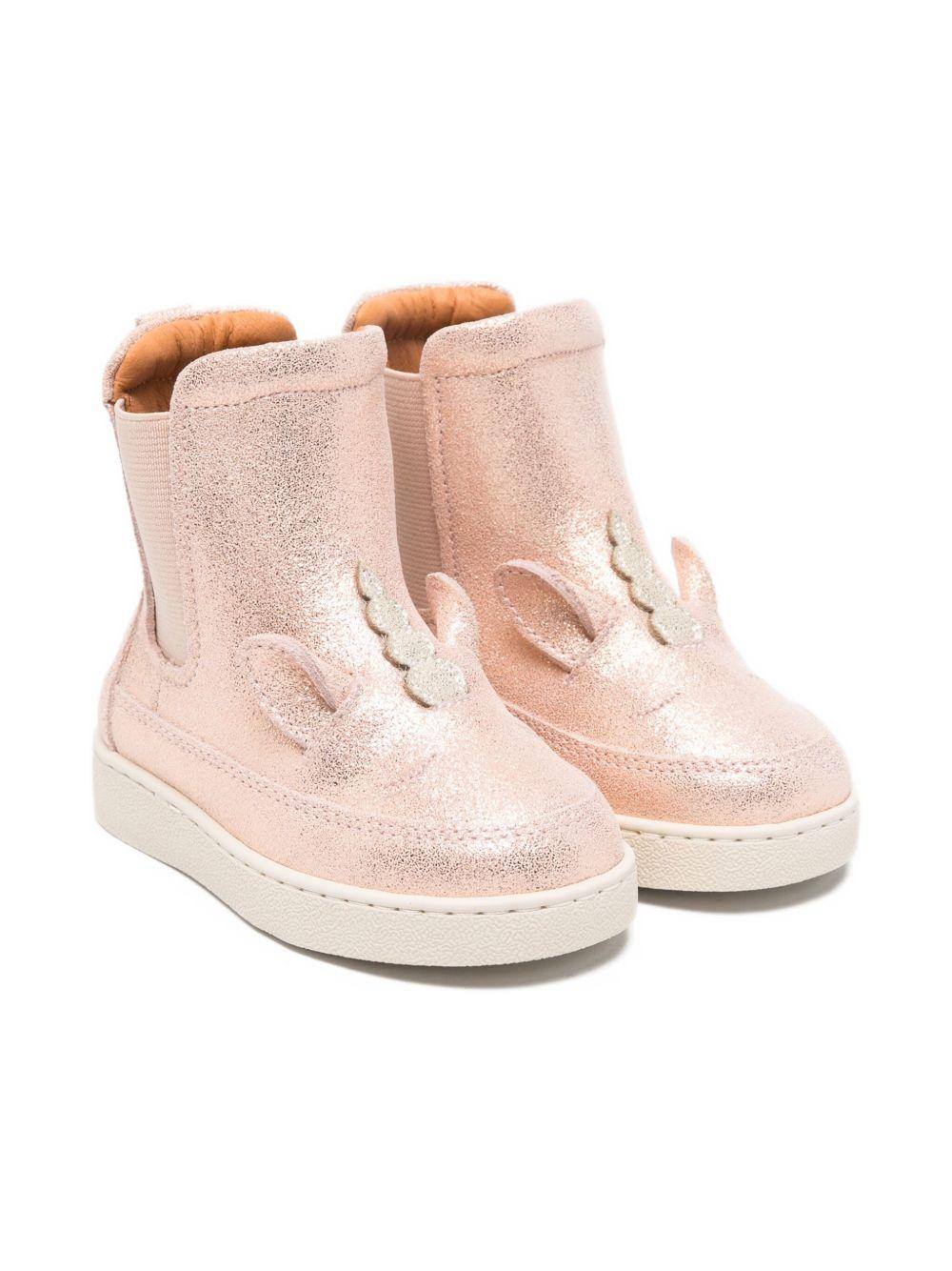 Stivali per neonata Donsje rosa con applicazione a forma di unicorno